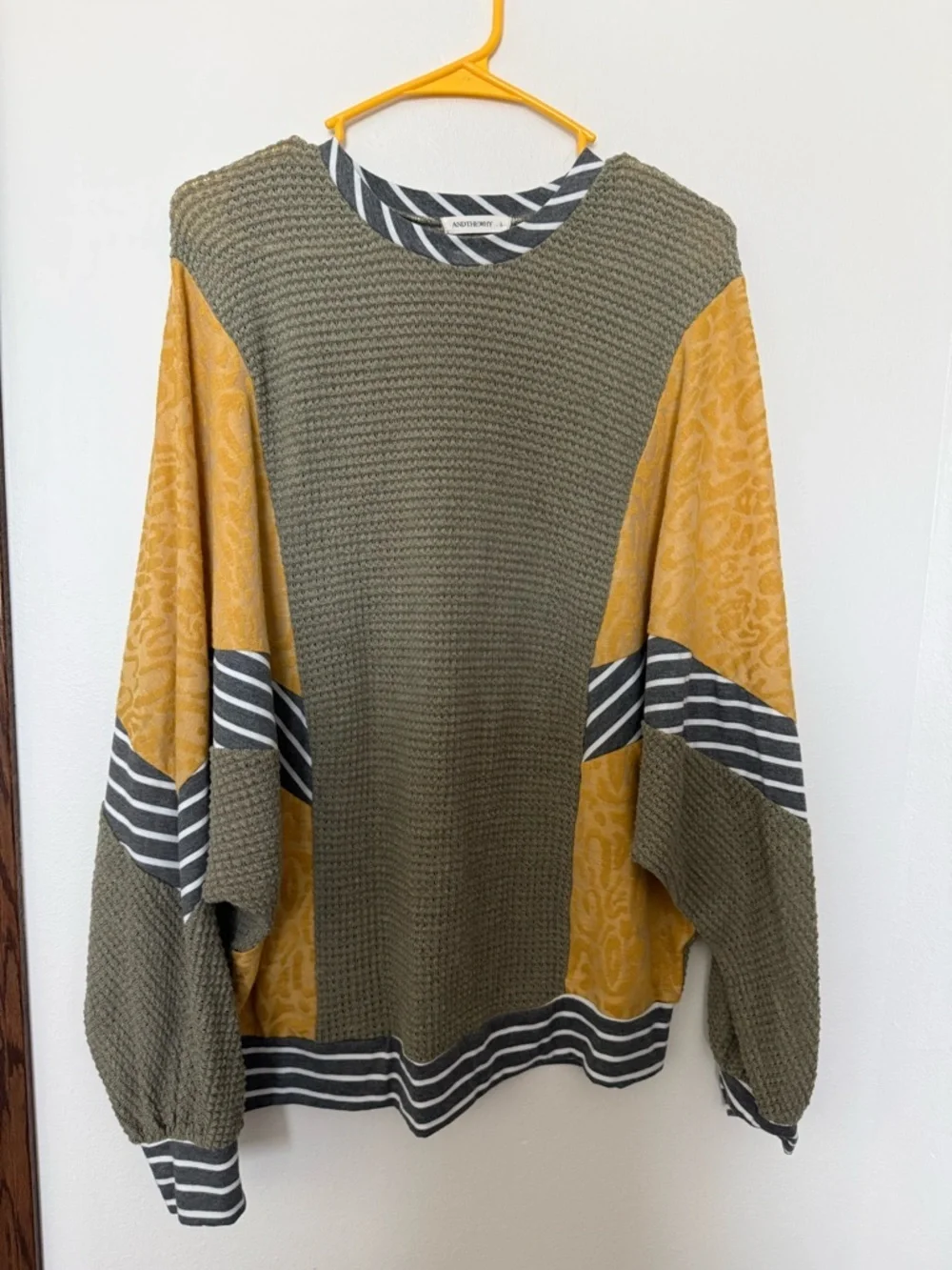 Chic Oversized Colorblock Sweater - Olive & Mustard - Picture 1 of 5